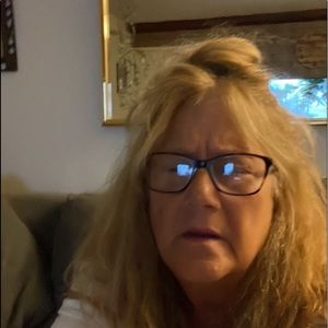 Meet your Posher, Shelley